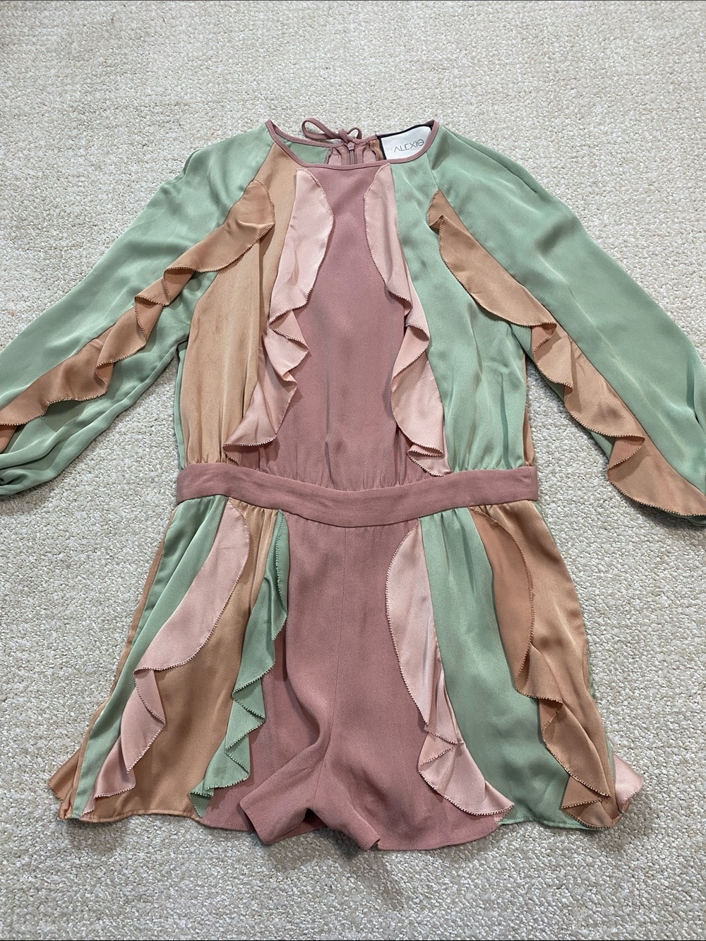 Alexi Winona Ruffled Colorblock Romper - Size S Excellent Condition - Picture 14 of 16